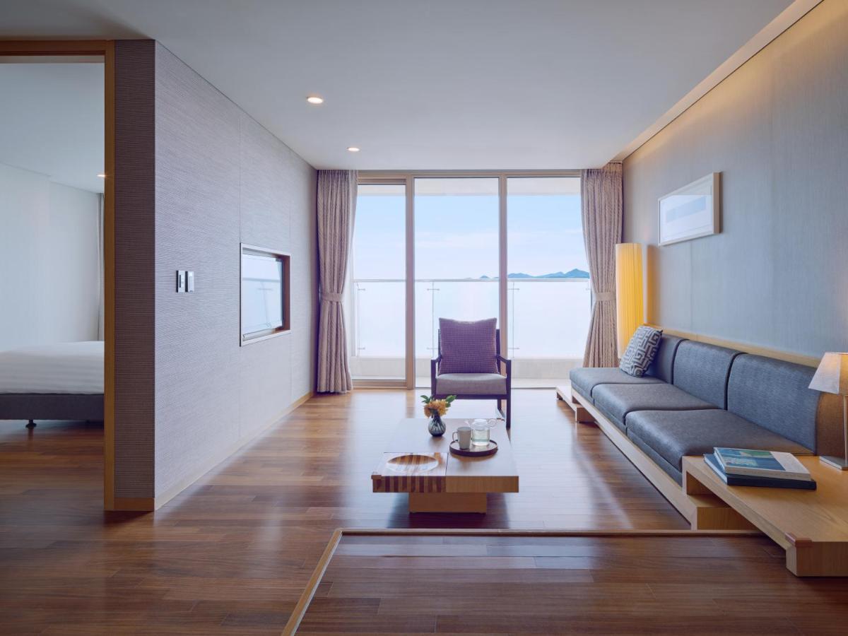 Hotel Sono Calm Yeosu Exterior foto