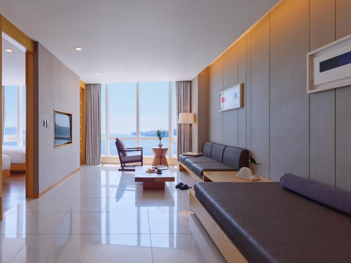 Hotel Sono Calm Yeosu Exterior foto